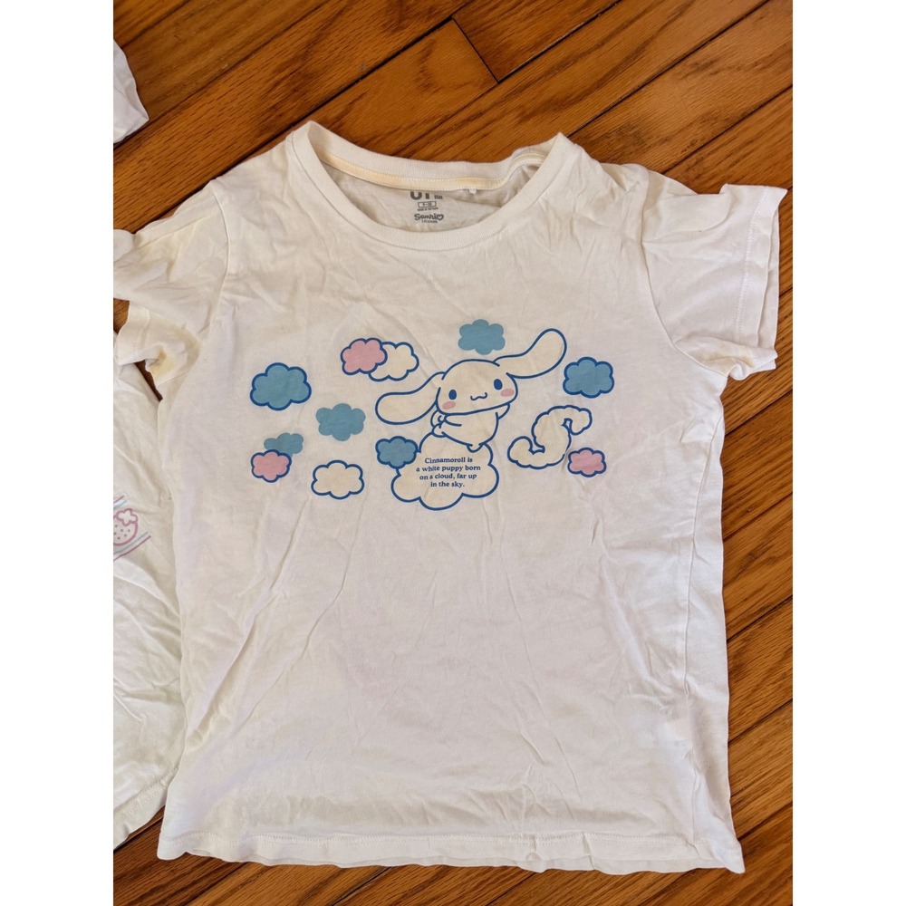 Kawaii Sanrio Cinnamoroll T-Shirt Bundle Uniqlo UT & Hot Topic Graphic Tees - Picture 4 of 8